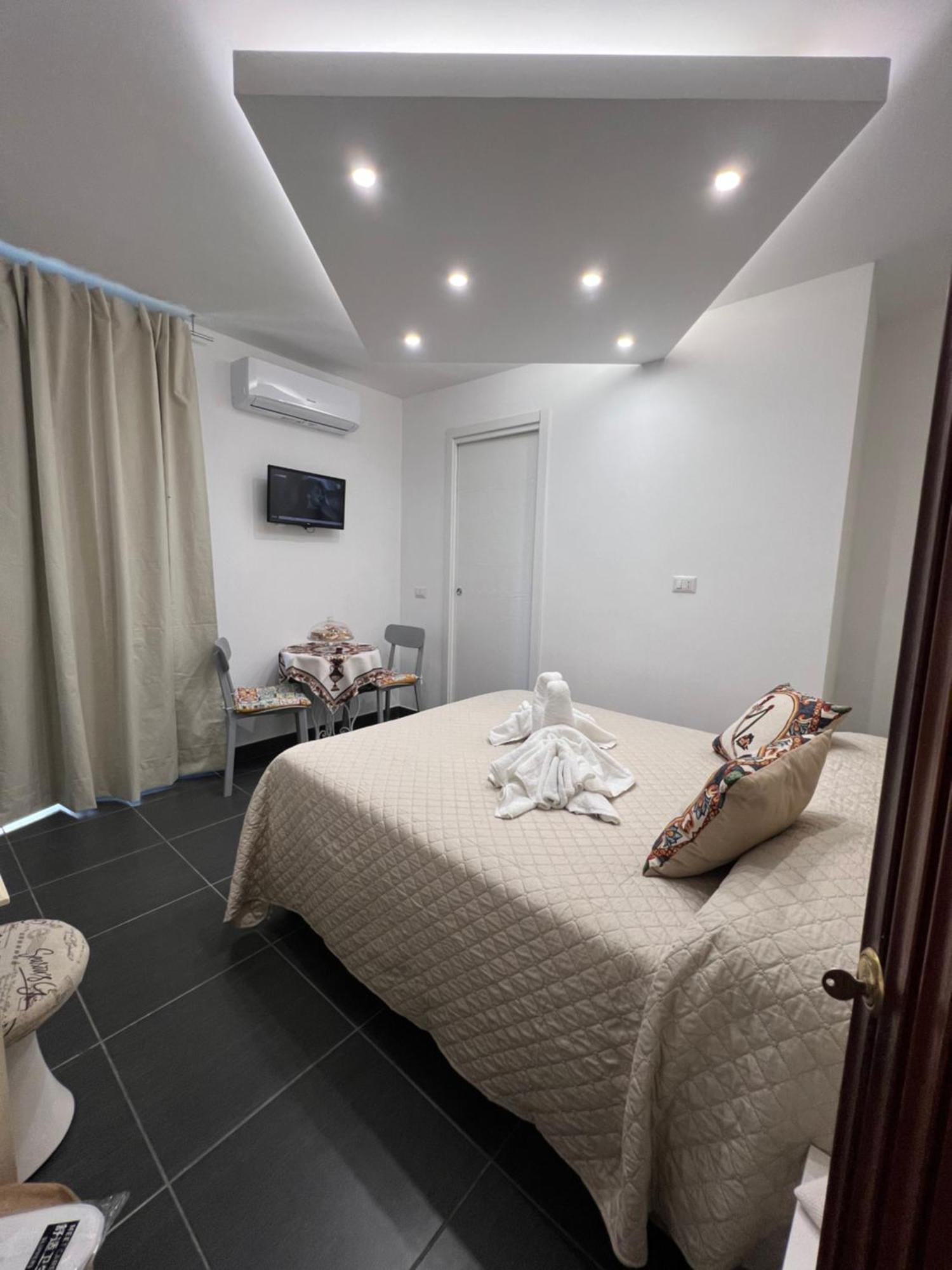 Nel Cortile Suite Cefalù Extérieur photo